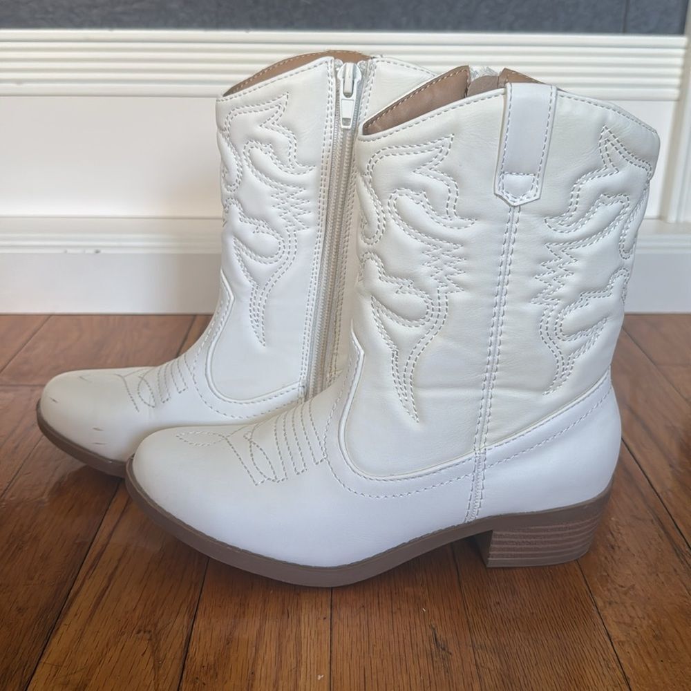 Girls Size 3 White Western-Style Cowgirl Boots - Picture 4 of 5
